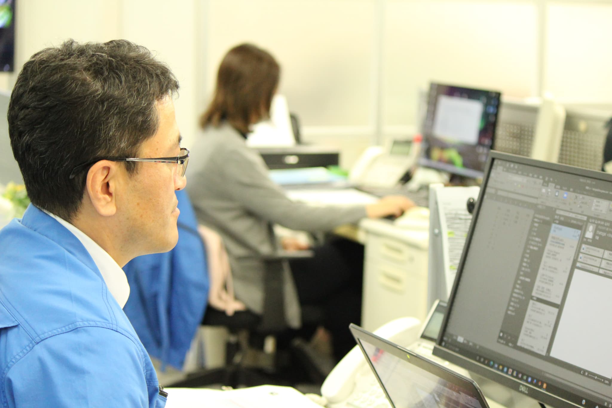 社内①